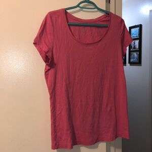 5/$25🖤 pink tshirt